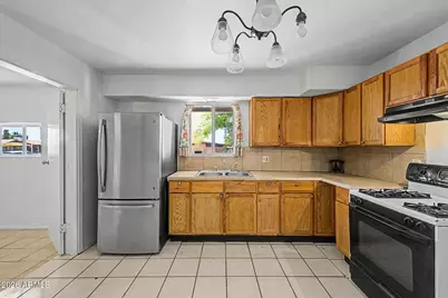 2073 W Chambers Street, Phoenix, AZ 85041 - Photo 13