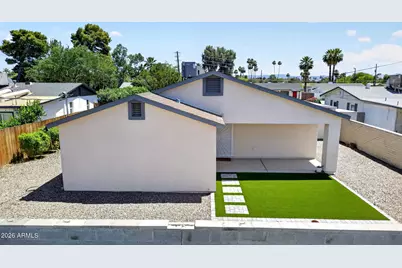 2726 E Fairmount Avenue, Phoenix, AZ 85016 - Photo 41