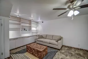 8420 E Keim Dr, Scottsdale, AZ 85250 - Photo 25