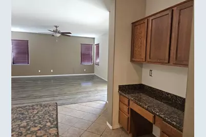 18515 W Caribbean Lane, Surprise, AZ 85388 - Photo 13