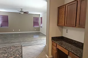 18515 W Caribbean Ln, Surprise, AZ 85388 - Photo 13