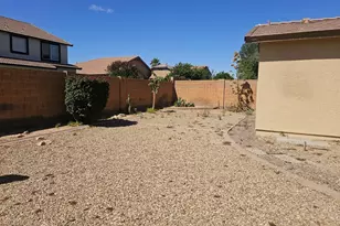 18515 W Caribbean Ln, Surprise, AZ 85388 - Photo 29