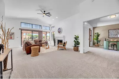 9411 W Kerry Lane, Peoria, AZ 85382 - Photo 15