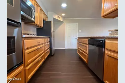 8121 N 16th Drive, Phoenix, AZ 85021 - Photo 9