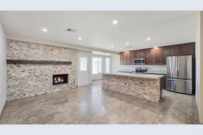 11740 N 74th Drive, Peoria, AZ 85345 - Photo 9