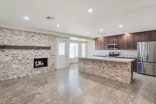 11740 N 74th Dr, Peoria, AZ 85345 - Photo 9
