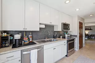 9355 N 91st St, Scottsdale, AZ 85258 - Photo 11