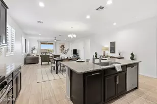 11597 W Andrew Ln, Peoria, AZ 85383 - Photo 7