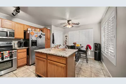 1462 W 19th Avenue, Apache Junction, AZ 85120 - Photo 3