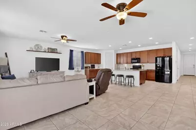 4159 W Kirkland Avenue, San Tan Valley, AZ 85144 - Photo 7
