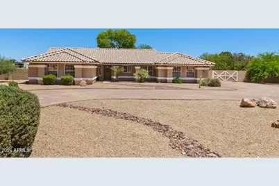 7821 N 173rd Avenue, Waddell, AZ 85355 - Photo 3