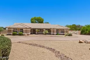 7821 N 173rd Ave, Waddell, AZ 85355 - Photo 3