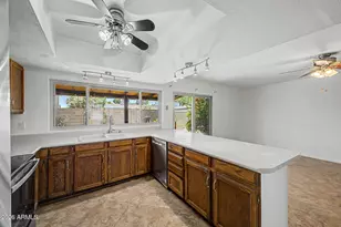 3023 S Carriage Ln, Mesa, AZ 85202 - Photo 11
