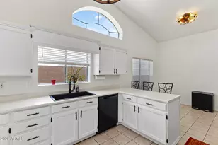 9002 W Coronado Rd, Phoenix, AZ 85037 - Photo 11