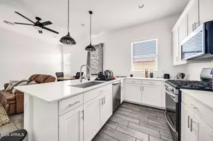 32258 N 21st Ave, Phoenix, AZ 85085 - Photo 29