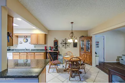 10022 W Kingswood Circle, Sun City, AZ 85351 - Photo 21