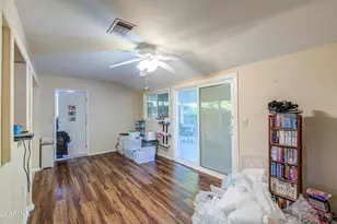 10022 W Kingswood Cir, Sun City, AZ 85351 - Photo 9
