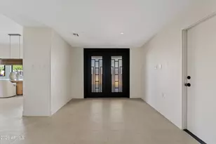 7042 E Orange Blossom Ln, Paradise Valley, AZ 85253 - Photo 11