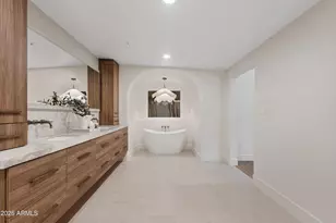 7042 E Orange Blossom Ln, Paradise Valley, AZ 85253 - Photo 31
