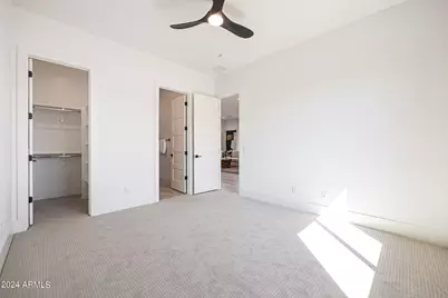 1420 E Coyote Wash Drive, Phoenix, AZ 85085 - Photo 41