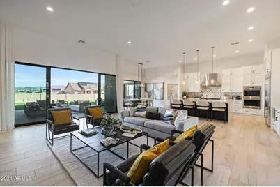 1420 E Coyote Wash Drive, Phoenix, AZ 85085 - Photo 9