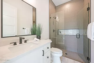 1420 E Coyote Wash Drive, Phoenix, AZ 85085 - Photo 43