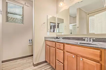 2624 W Beautiful Lane, Phoenix, AZ 85041 - Photo 23