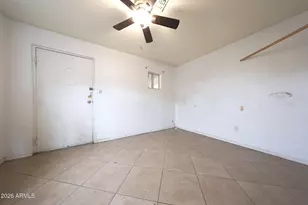 4236 N 31st Dr, Phoenix, AZ 85017 - Photo 17