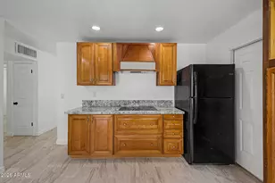 13216 N 31st Ave, Phoenix, AZ 85029 - Photo 11