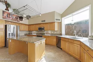 718 E Mountain Sage Dr, Phoenix, AZ 85048 - Photo 15