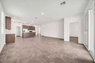 13244 W Ranch Gate Rd, Peoria, AZ 85383 - Photo 7