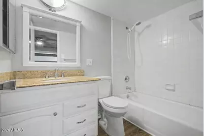 3230 E Pinchot Avenue #32, Phoenix, AZ 85018 - Photo 31