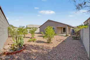 10736 W Bronco Trail, Peoria, AZ 85383 - Photo 35