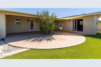 6710 N 23rd Place, Phoenix, AZ 85016 - Photo 17