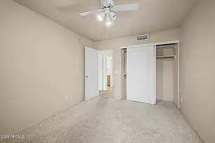 9729 W Burnett Rd, Peoria, AZ 85382 - Photo 23