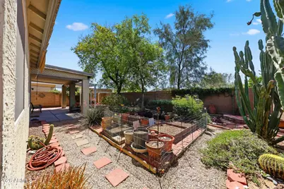 13627 W Tara Lane, Surprise, AZ 85374 - Photo 37