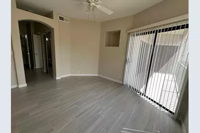 10401 N Saguaro Boulevard #220, Fountain Hills, AZ 85268 - Photo 11