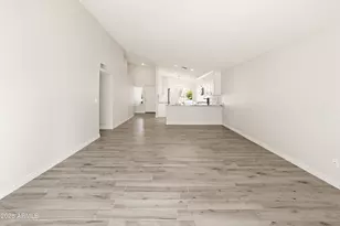 8675 E Belleview Pl, Scottsdale, AZ 85257 - Photo 21