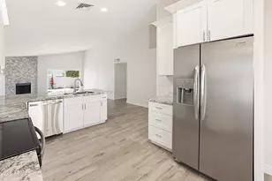 8675 E Belleview Pl, Scottsdale, AZ 85257 - Photo 15