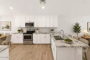 8675 E Belleview Pl, Scottsdale, AZ 85257 - Photo 1