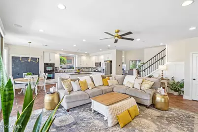 15748 W Shangri La Road, Surprise, AZ 85379 - Photo 13