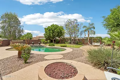 15748 W Shangri La Road, Surprise, AZ 85379 - Photo 55