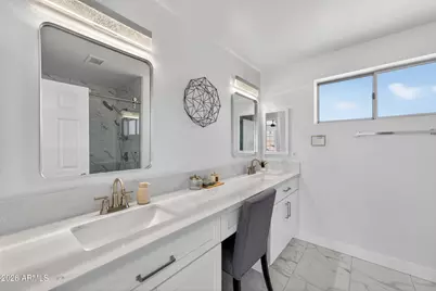 1422 E Mineral Road, Gilbert, AZ 85234 - Photo 13
