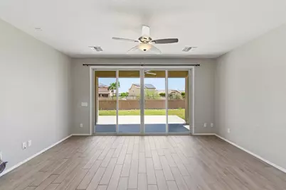 26129 N 133rd Avenue, Peoria, AZ 85383 - Photo 3