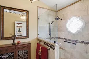 1036 E Shangri La Rd, Phoenix, AZ 85020 - Photo 21
