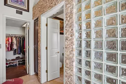 1036 E Shangri La Road, Phoenix, AZ 85020 - Photo 23