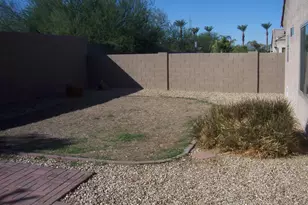 10945 W Loma Ln, Peoria, AZ 85345 - Photo 17