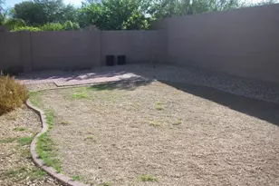 10945 W Loma Ln, Peoria, AZ 85345 - Photo 15