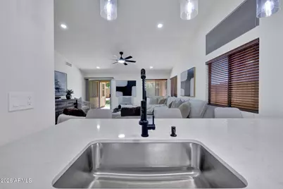 3249 E Wildhorse Drive, Gilbert, AZ 85297 - Photo 13