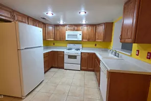 8814 W Avalon Dr, Phoenix, AZ 85037 - Photo 3
